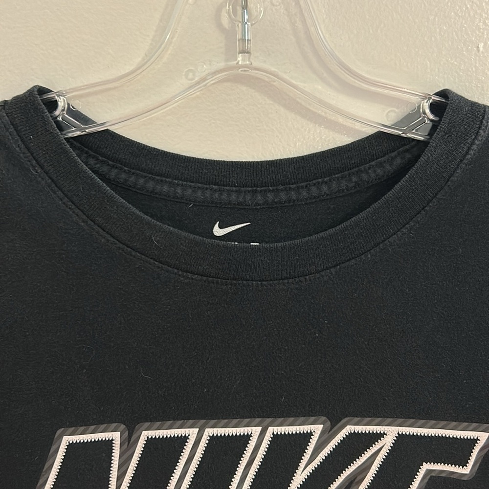 Classic Nike “The Tee” Bold Lettering Black T-Shirt Size Medium. 100% Cotton - Picture 5 of 7